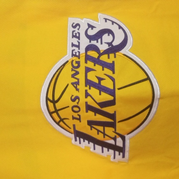 LeBron James basketball jersey size large color yellow - Picture 2 of 7